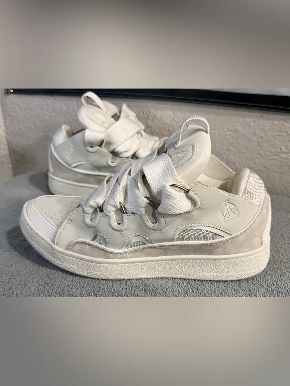 Size 11 men shoes